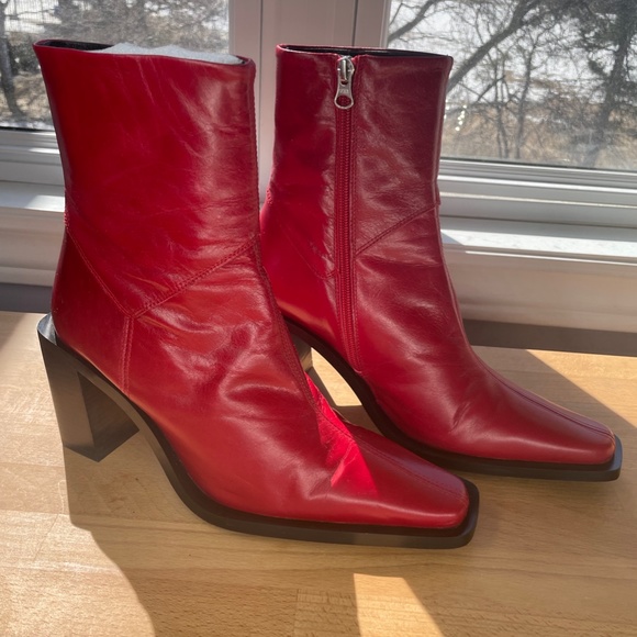 L'intervalle Grant Red Leather Boots, Made in Spain, Size 40 - Picture 7 of 9